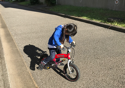 へんしんバイクペダルの付け方