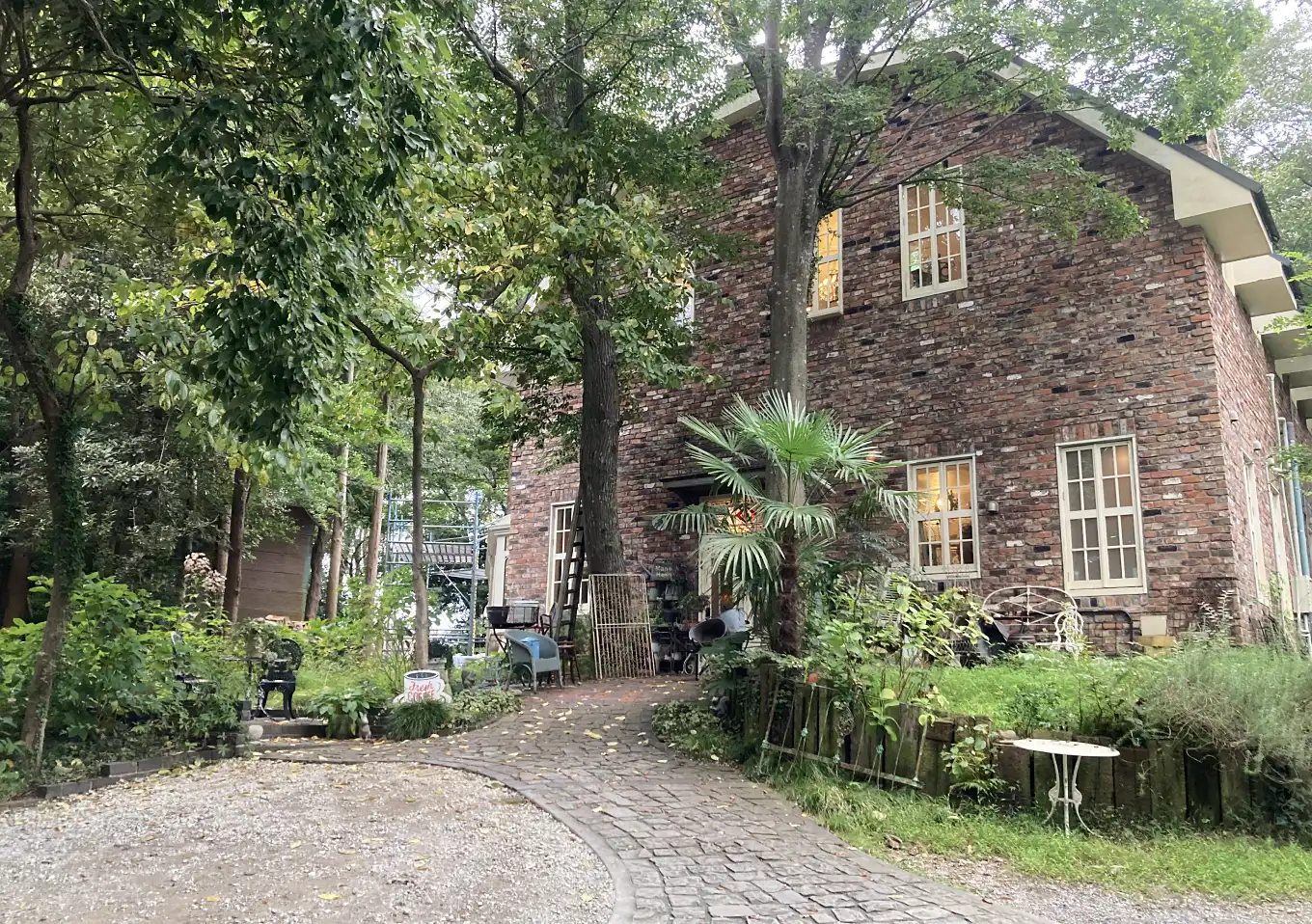 Burleigh（バーレイ）やDenby（デンビー）／佐倉ManorHouse／イングリッシュガーデン／アンティークショップ＆カフェ