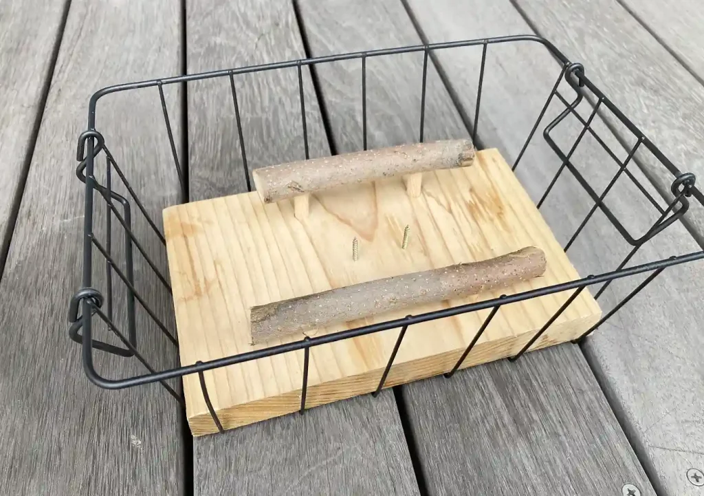 ヒヨドリ対策／小鳥用バードフィーダーの作り方／ダイソーアイテムで簡単設置