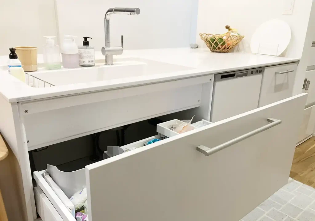 メンテナンスが簡単！TOTOのシステムキッチン「ザ・クラッソ」/排水トラップ直し方／詰まり工具不要/掃除便利/キッチン